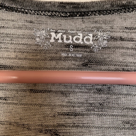 Long sleeve shirt bundle - Picture 5 of 6